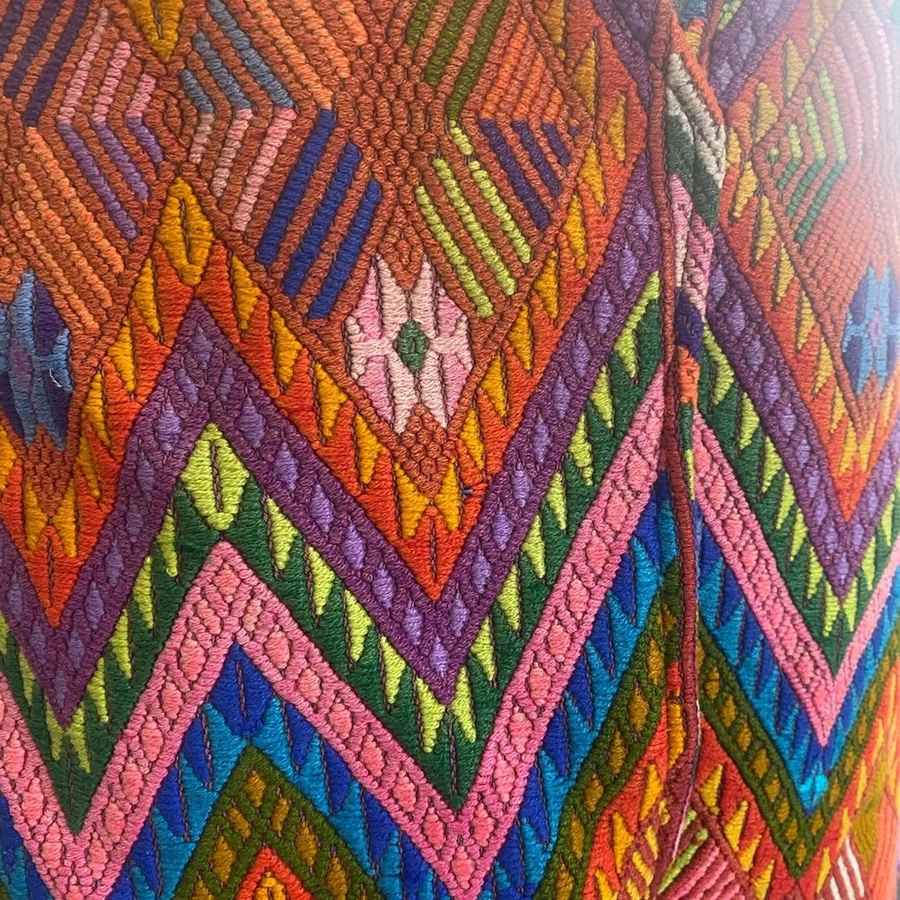 Pattern Vest - Picture 4 of 4